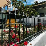 Hostel Natural