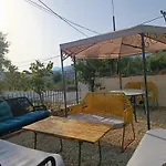 Natural Hostel *