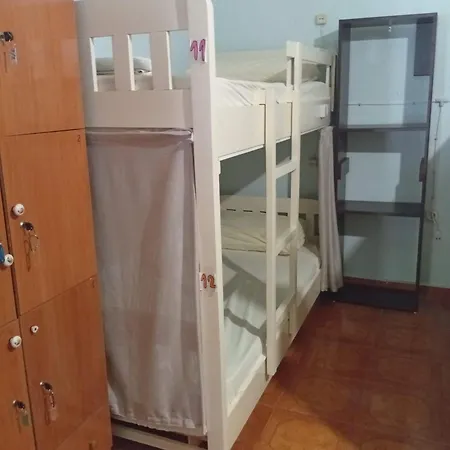 Natural Hostel Himara