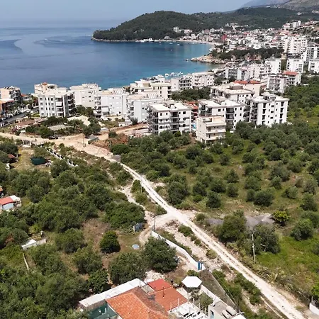 Natural Vandrerhjem *