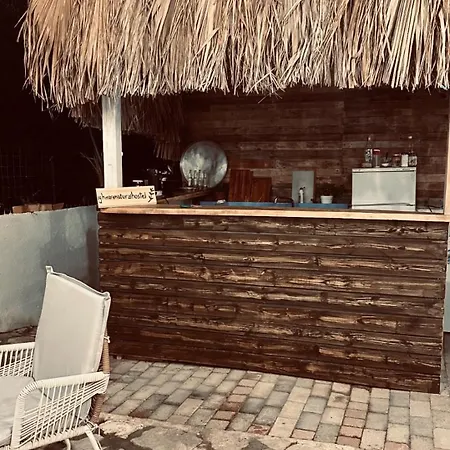 Natural Hostel *