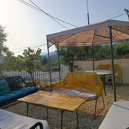 Natural Hostel *