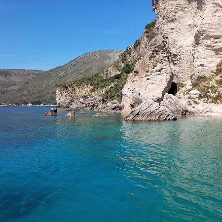 Natural * Himare